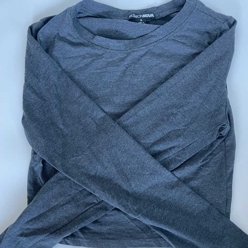 FashionNova Long-sleeve Cropped Shirt